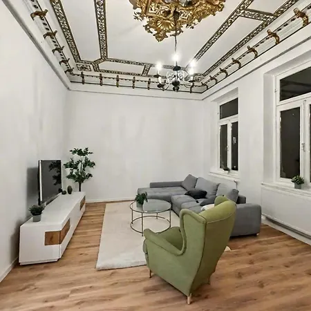 公寓 Denkmal-apartment Zentral In Mit Hohen Decken 克雷费尔德