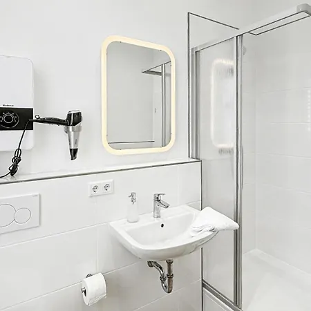 شقة Denkmal-apartment Zentral In Mit Hohen Decken كريفيلد