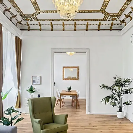 Denkmal-apartment Zentral In Mit Hohen Decken 公寓 克雷费尔德