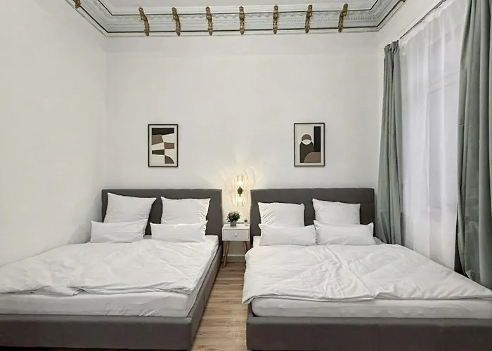 Denkmal-apartment Zentral In Mit Hohen Decken Krefeld