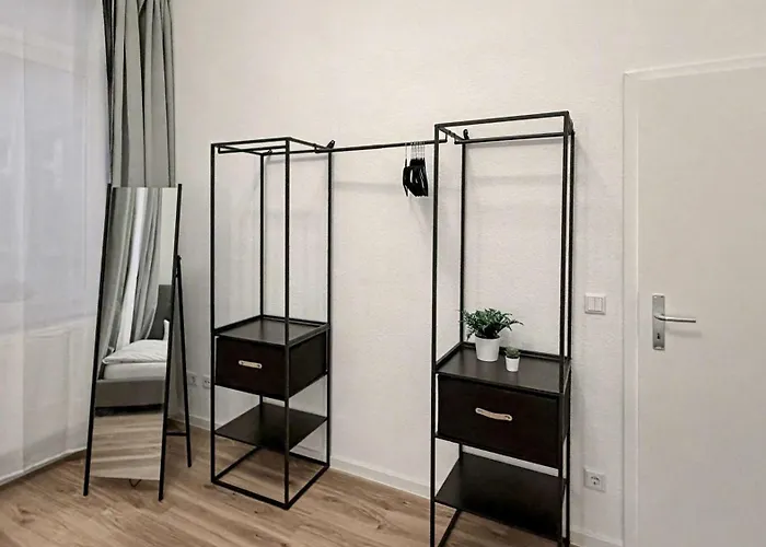 Denkmal-apartment Zentral In Mit Hohen Decken Krefeld