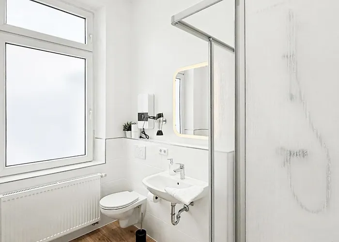 Denkmal-apartment Zentral In Mit Hohen Decken Apartament *